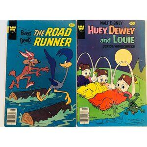 Vtg Comics Beep Beep The Road‎ Runner & Huey Dewey And Louie Junior Woodchucks